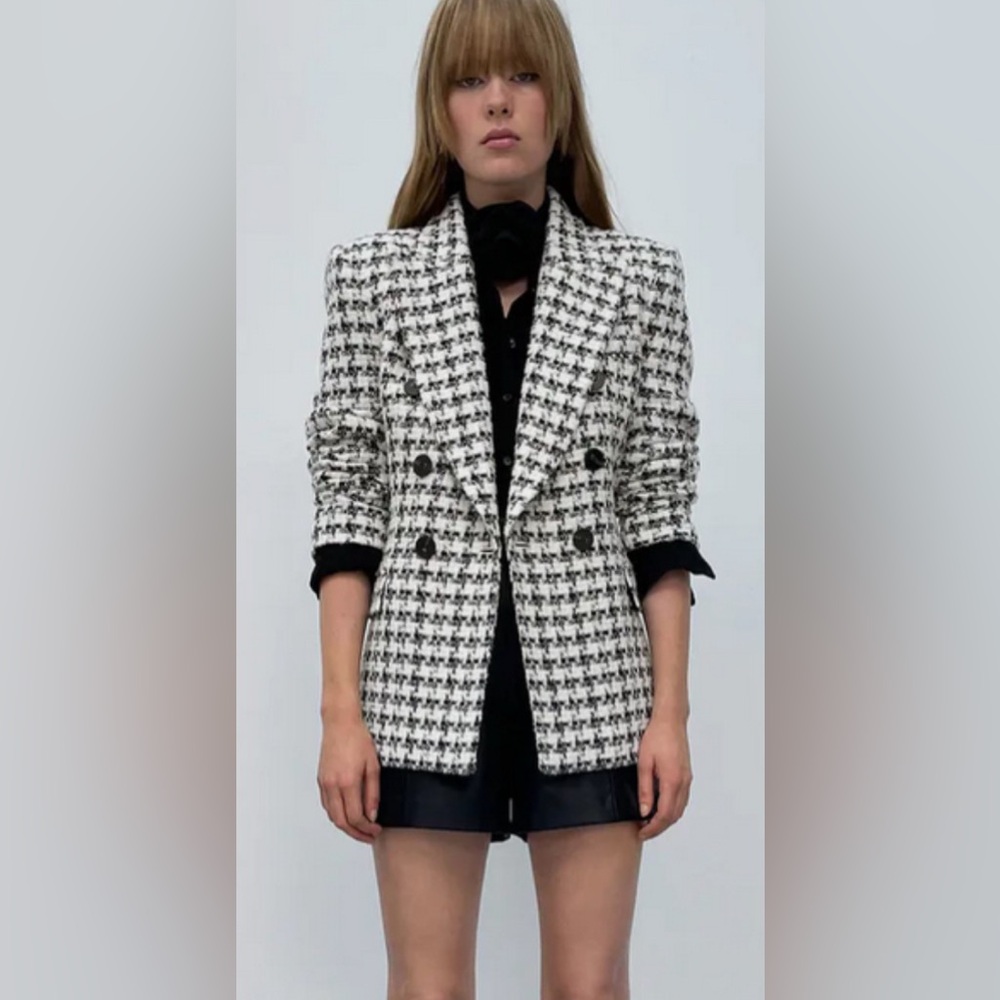 Zara Black & White Houndstooth Tweed Blazer